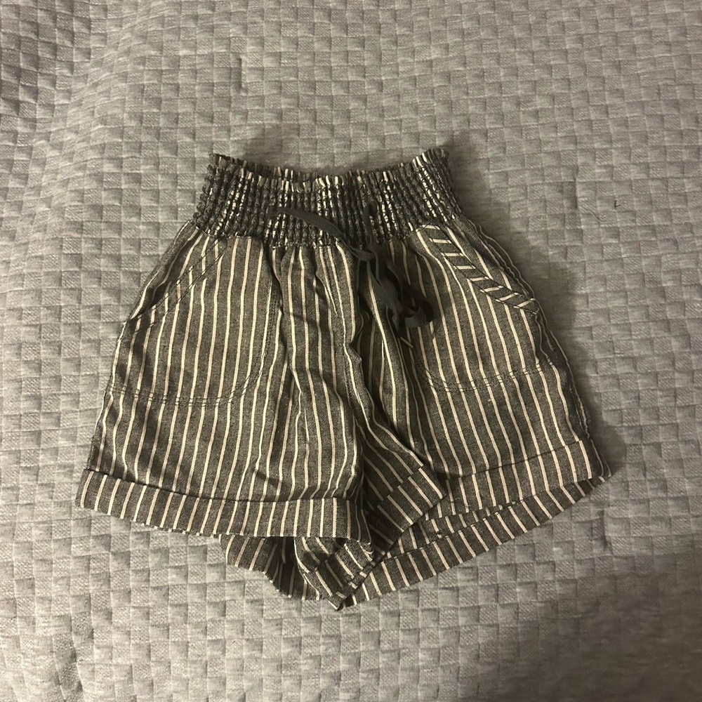 Forever 21 black and white striped shorts